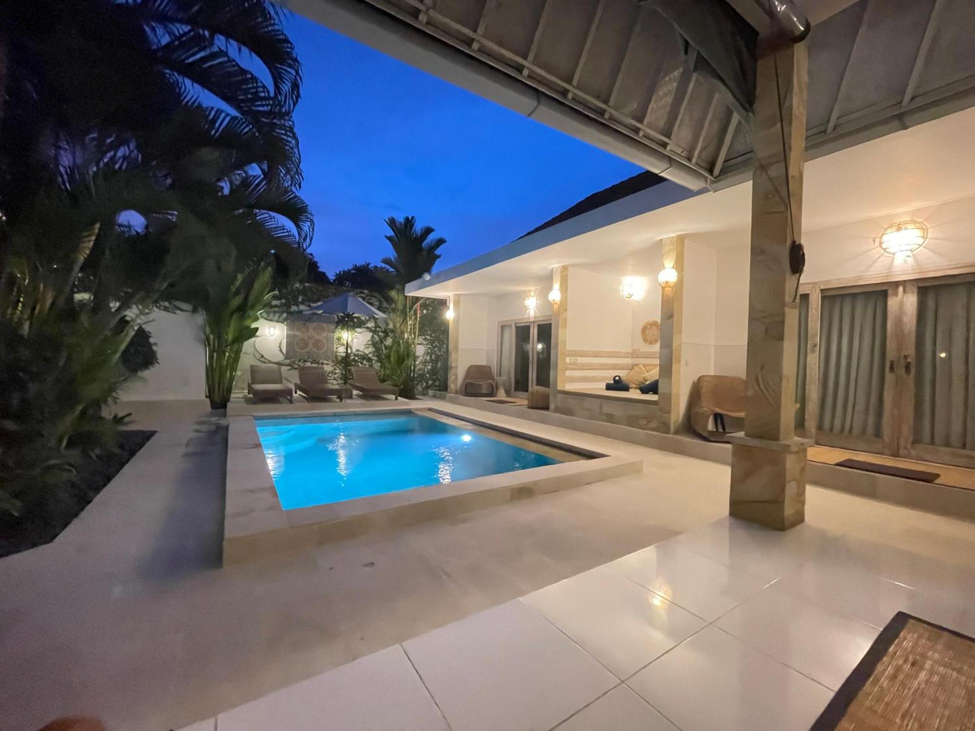 Pennylane Villa Seminyak Extérieur photo
